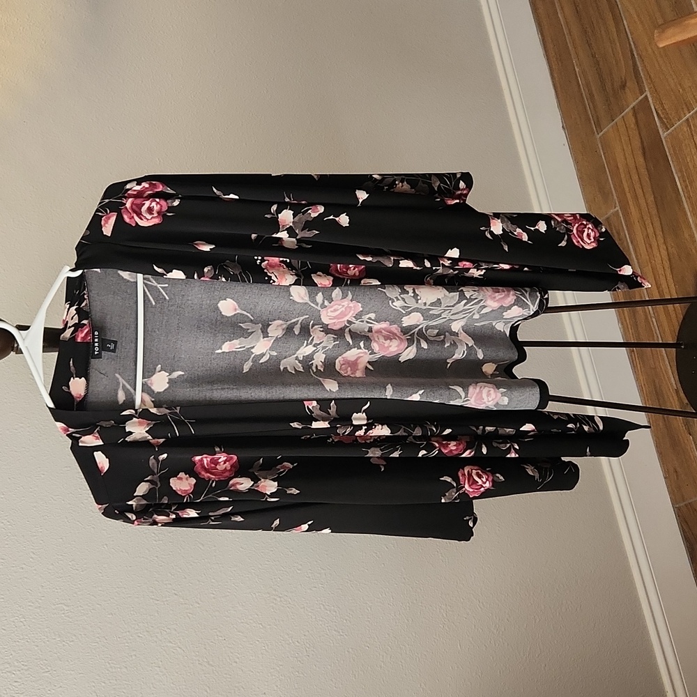 Torrid floral cardigan